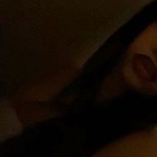 Логотип @letmedieinmymemoriess - Выйди подыши