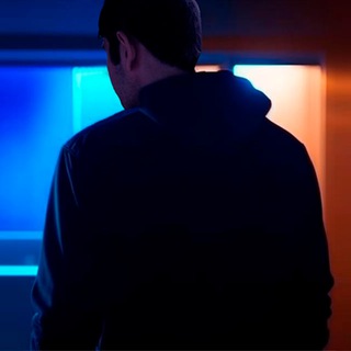 Логотип @lev_ron - LEVRON