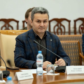 Логотип @levon_mukanian - Левон Муканян - делаем вместе Общее дело!