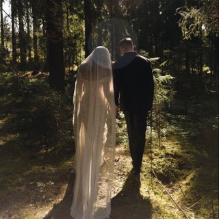 Логотип @levumoonn - JULIA LEV° Женский фолиант