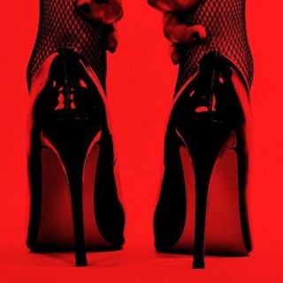 Логотип @leylareshala - Лейла порешает