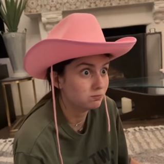 Логотип @lianayelyeah - LIANAYEL