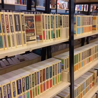 Логотип @libraryxqw - Книжный уголок📚 (чат)