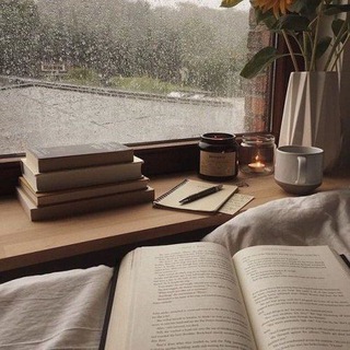 Логотип @librosparapecadoras - Libros +18❤️