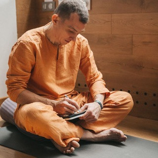 Логотип @lichka_nalichka - Время быть счастливым. Если не сейчас, то когда?