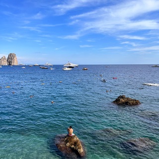 Логотип @liebesgefuhle - Poetry