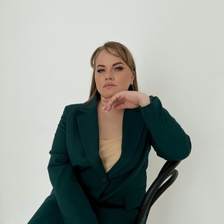 Логотип @life_commas_and_coffee - Жизнь, запятые и кофе