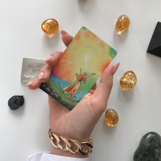 Логотип @life_tarot - Таро прогнозы🌍