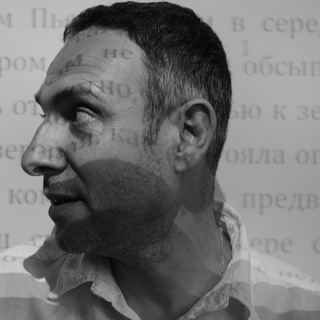 Логотип @lifearoundbooks - Айне Кляйне нах мужик