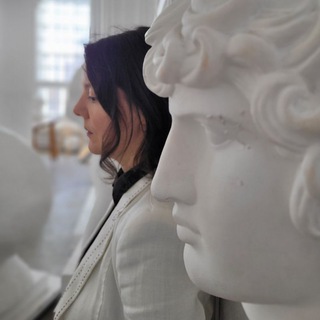 Логотип @lifeinnovels - Жизнь в Романах