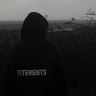 Логотип @lifephpwork - socialism0v here