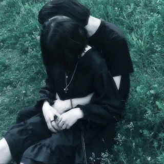 Логотип @ligghtss - сверкает свет