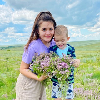 Логотип @liiiiinniiik - Ангелина