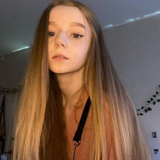 Логотип @liinaliiise - Алина Никитина