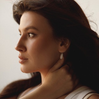 Логотип @lilaaboutit - Лиля, хочу в айти!