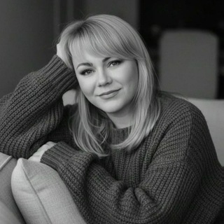 Логотип @lilove_english - ✨Секреты английского от Лилии✨