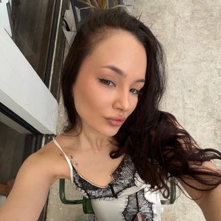 Логотип @liltinylyn - Milana’s diaries.