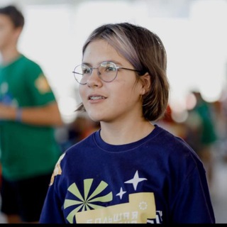 Логотип @lina_on_move - На движе⚡