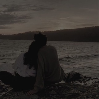 Логотип @linesfromsongsss - 𝙿𝙷𝙸𝙻𝙰𝚁𝙼𝙾𝙽𝙸𝙰💔