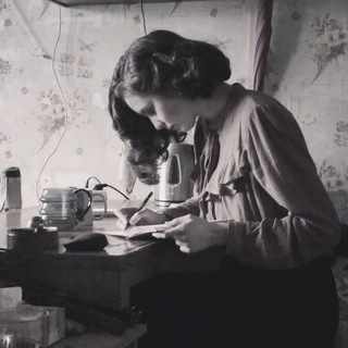 Логотип @linguistics_study - Маруські студії