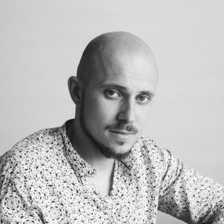 Логотип @lionwrites - Бортовой журнал Льва Клебанова