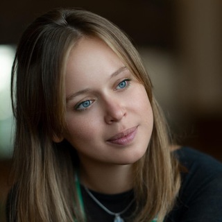 Логотип @lisayasko_official - #ЛізаЯсько