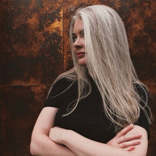 Логотип @lissarussia - Лисса