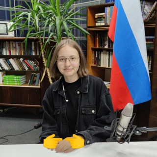 Логотип @lit_v_i - Виктория Литвин (Пирожок с кринжем) 🕊️