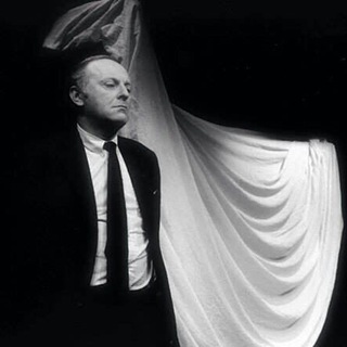 Логотип @litheroes - Литературные герои