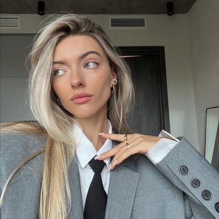 Логотип @liza_rudkevich - Лиза Рудкевич