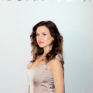 Логотип @lizaeinbeauty - Лиза Эйн