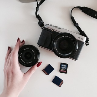 Логотип @lizanechaeva - Liza Nechaeva. Photography and retouching