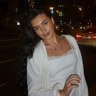 Логотип @lizassnn - lizi