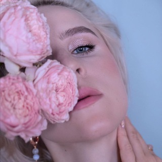 Логотип @lizazhitkova - Лиза - бьюти каприза🐈