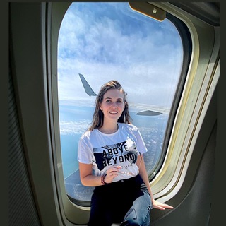 Логотип @liztrips - Liz trips ✈️