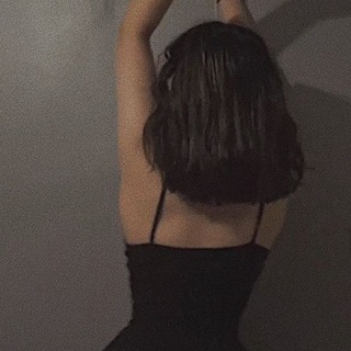 Логотип @llalalka - 𝐜𝐨𝐦𝐟𝐨𝐫𝐭 𝐡𝐨𝐦𝐞<3