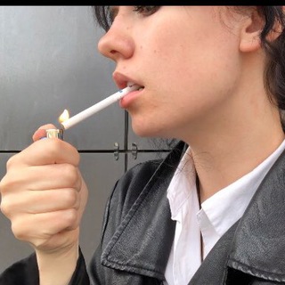 Логотип @llllizzzziechat - лиза Chat