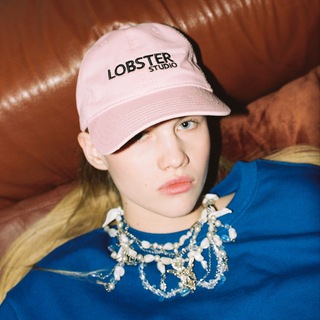 Логотип @lobsterstudio - L O B S T E R