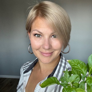 Логотип @logo_mommy_tg - Logo_mommy logoclub63