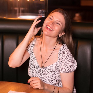 Логотип @logomaliavina - Неидеальные мамы