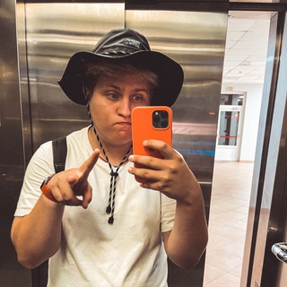 Логотип @lokset - Телефон в клетке⚽️🎥