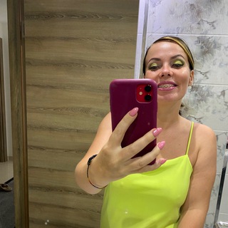 Логотип @lolyaledi - Lolya ledi