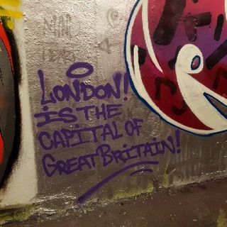Логотип @londonisthe - London is the capital of...