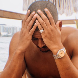 Логотип @londonsmash - LeToast - You’ve been disrupted