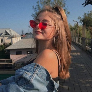 Логотип @lonelyflox - lonelyflox