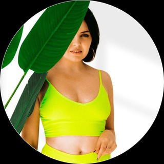 Логотип @lorabannyk - Лора Банник - взуття та одяг