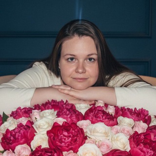 Логотип @lotnibooks - Настасья, почитай-ка | Книжный блог