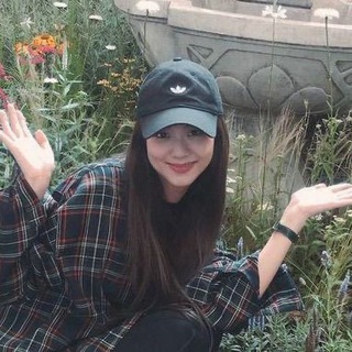 Логотип @lototlenok - я стеню джису