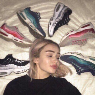 Логотип @love_2k17 - Верните мне мой 2к17