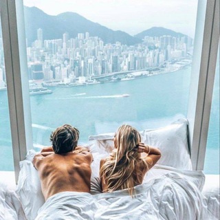 Логотип @love_atfirst - Сначала любовь.